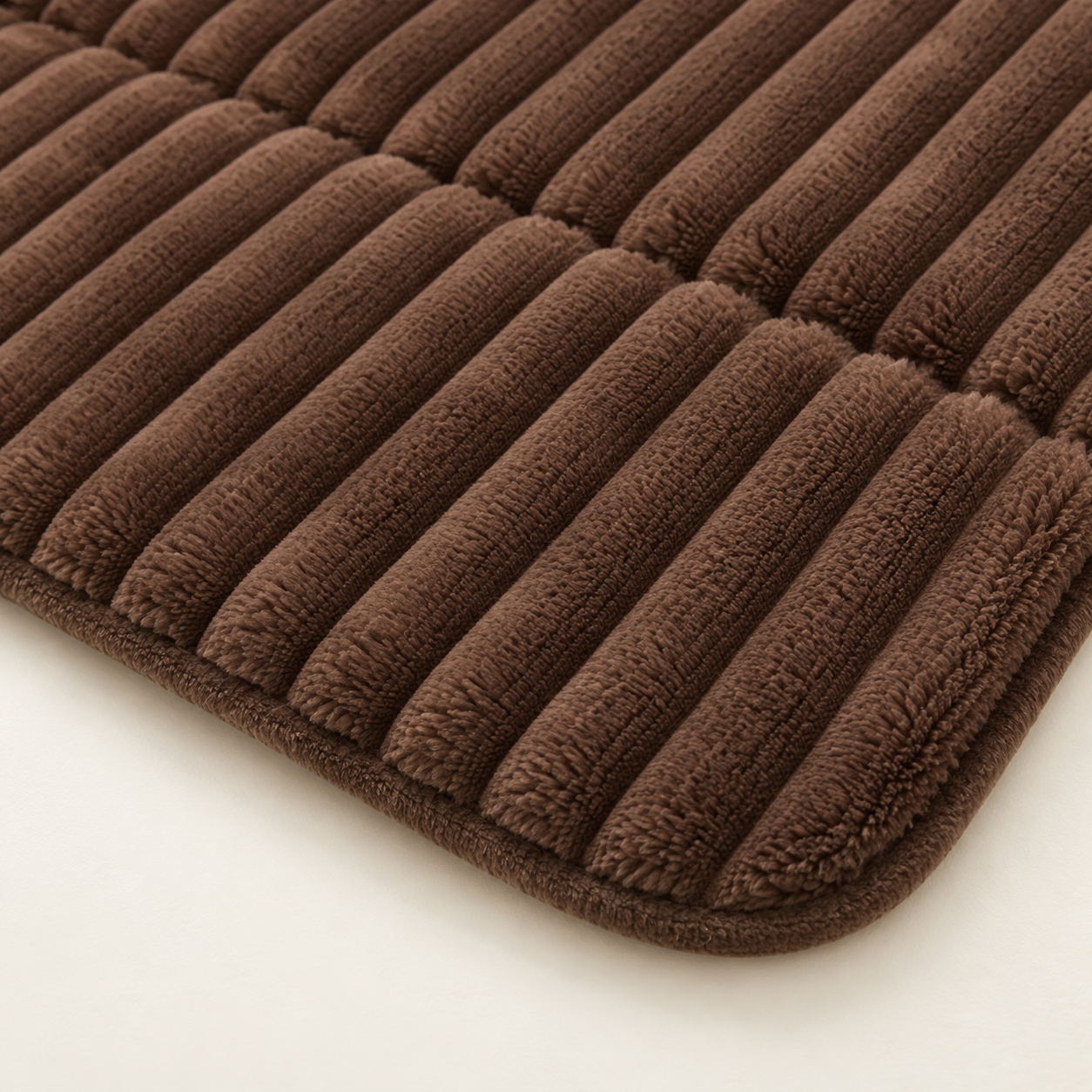 Brown fleece detail